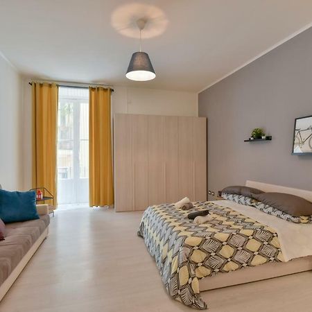 Tasso Apartment Σαλέρνο Εξωτερικό φωτογραφία