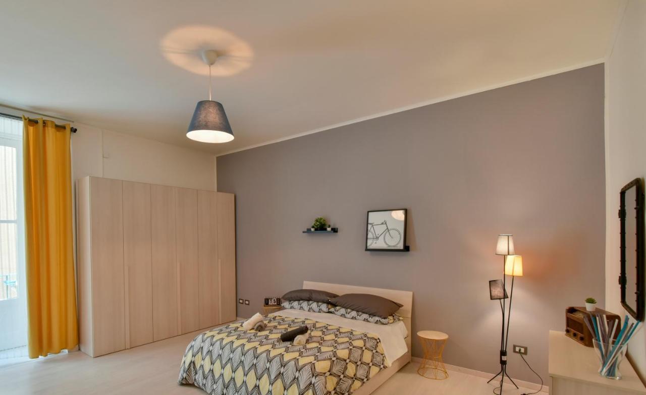 Tasso Apartment Σαλέρνο Εξωτερικό φωτογραφία
